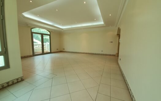 For rent 4 bedrooms floor in salwa