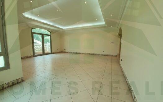 For rent 4 bedrooms floor in salwa