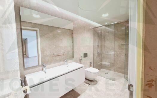 For Rent 4 bedrooms semi furnished in jabria kuwait