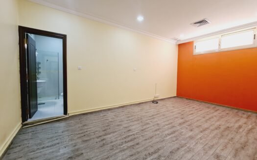 4 bedrooms duplex unfurnished in salwa