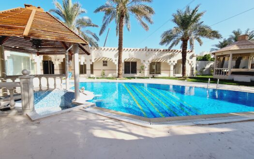 For rent in Fintas 5 master  bedrooms villa  with swimming pool +garden