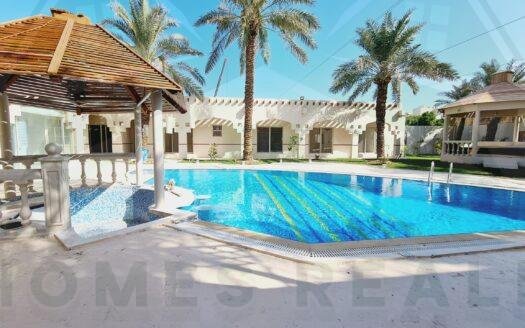 For rent in Fintas 5 master  bedrooms villa  with swimming pool +garden