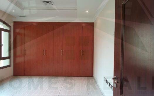 for rent spacious 3 bedrooms apartment in salmiya