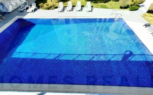 for rent in fintas 3 master bedroom fully furnished for expats only