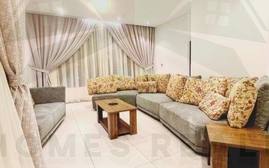 For rent in salmiya 3 bedrooms furnished